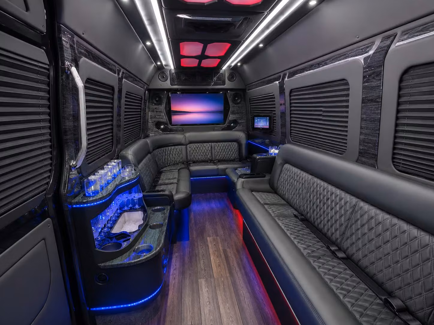airport transfers and deployment shuttles for mesa military personnel