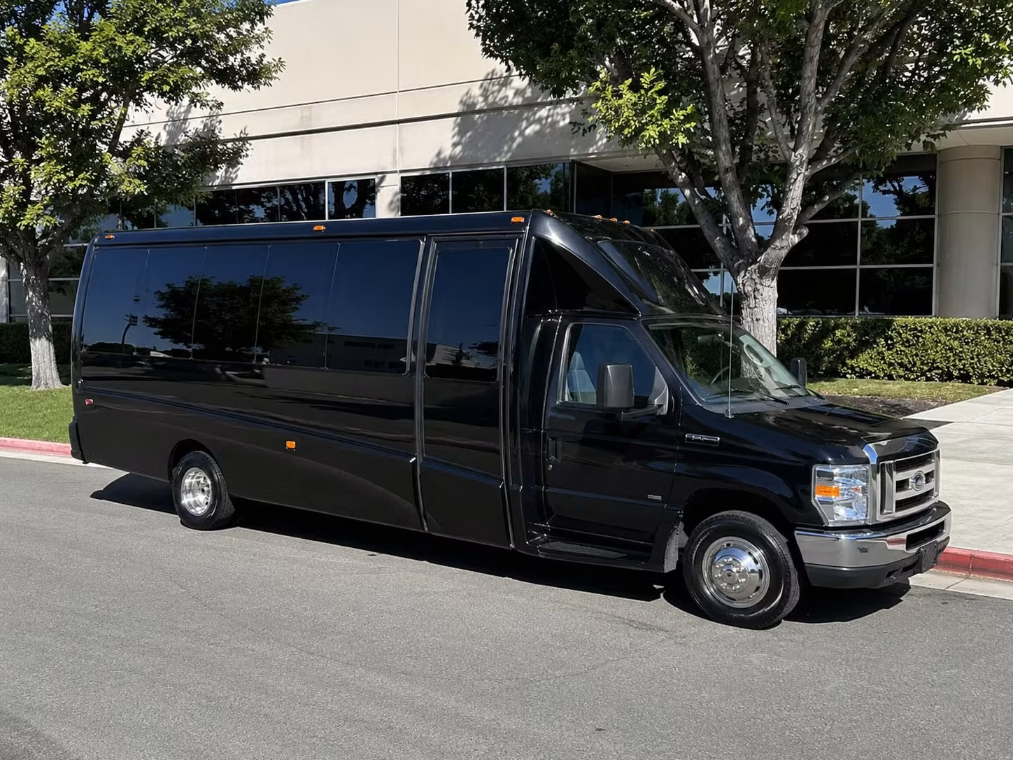 bachelorette party bus rentals and bridal party transportation in mesa
