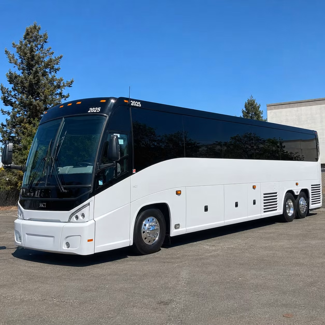 shuttle buses for sunday services and weekly church programs in mesa