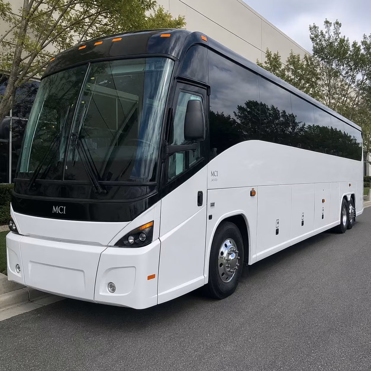 you can count on charterbusrentalmesaaz com for airport shuttle services between mesa and sky harbor
